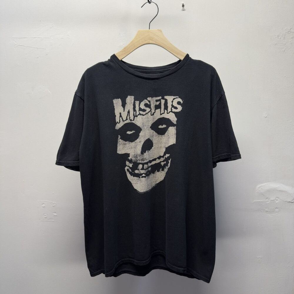 Vintage 2014 Misfits Skull Band Tee Shirt Size XL